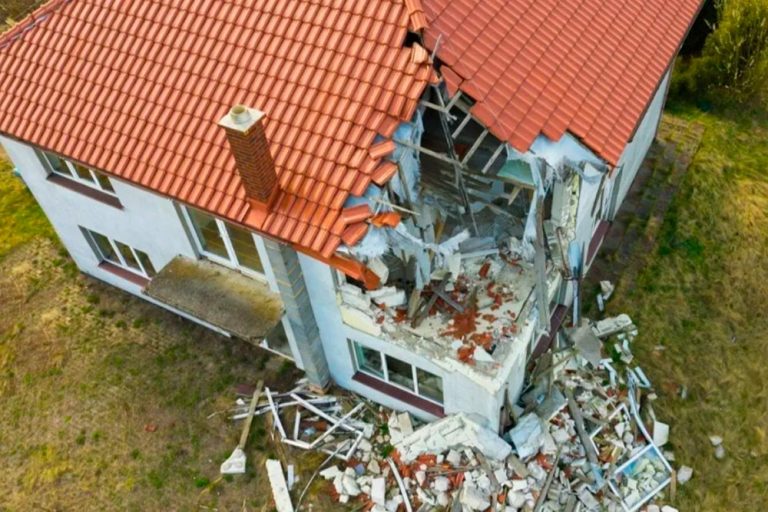 what-are-property-damage-claims-insurance-tips