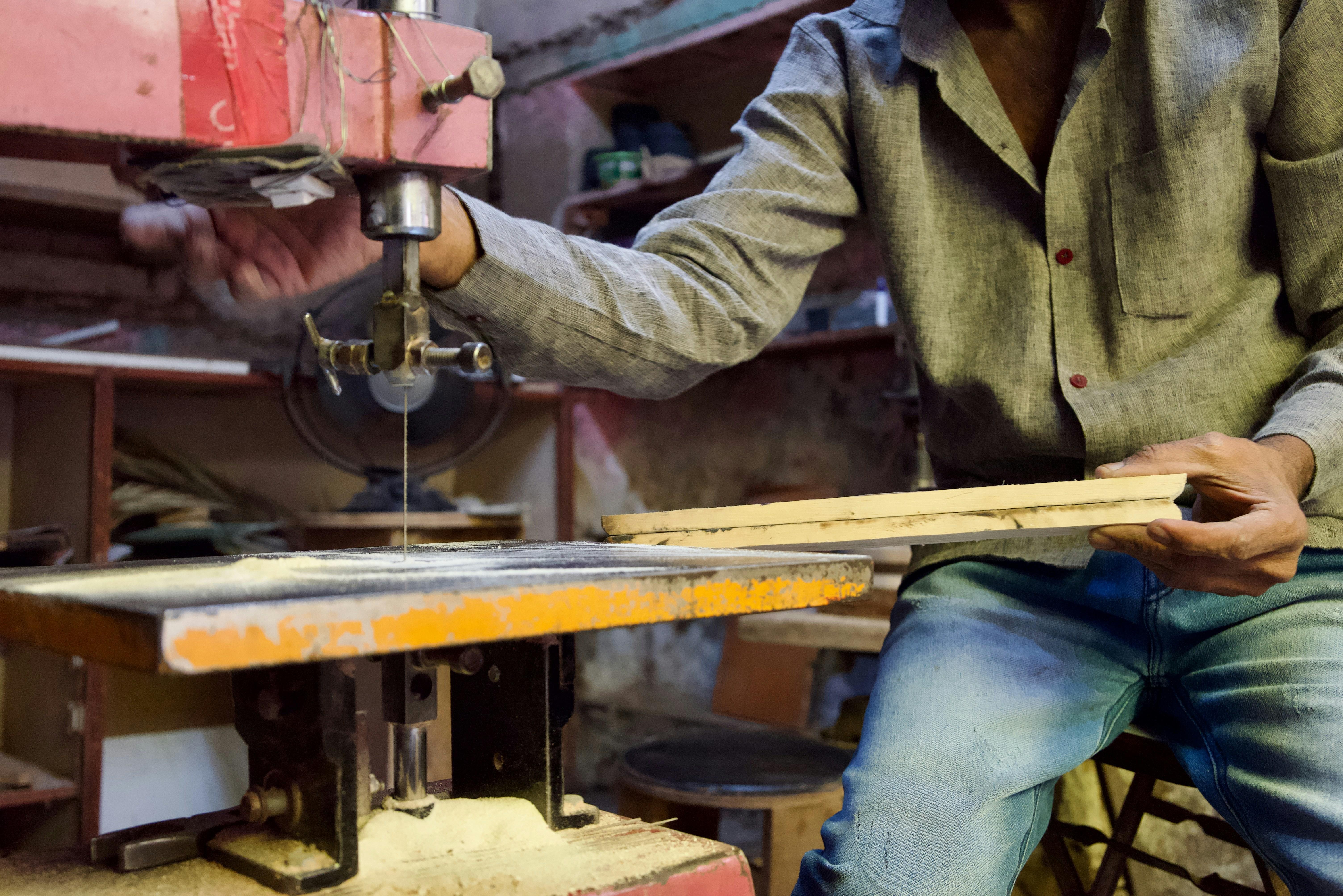 construction company that may need stand alone umbrella insurance